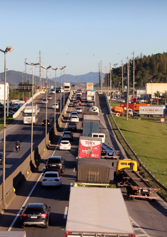 Trajeto entre cidades pode durar mais de quatro horas durante hor&aacute;rios de pico – Foto: Prefeitura de Penha/Reprodu&ccedil;&atilde;o/ND