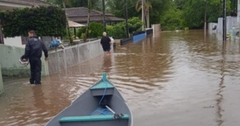 Chuvas atingiram regi&atilde;o em dezembro e deixaram estragos – Foto: Prefeitura de Balne&aacute;rio Pi&ccedil;arras/Reprodu&ccedil;&atilde;o/ND