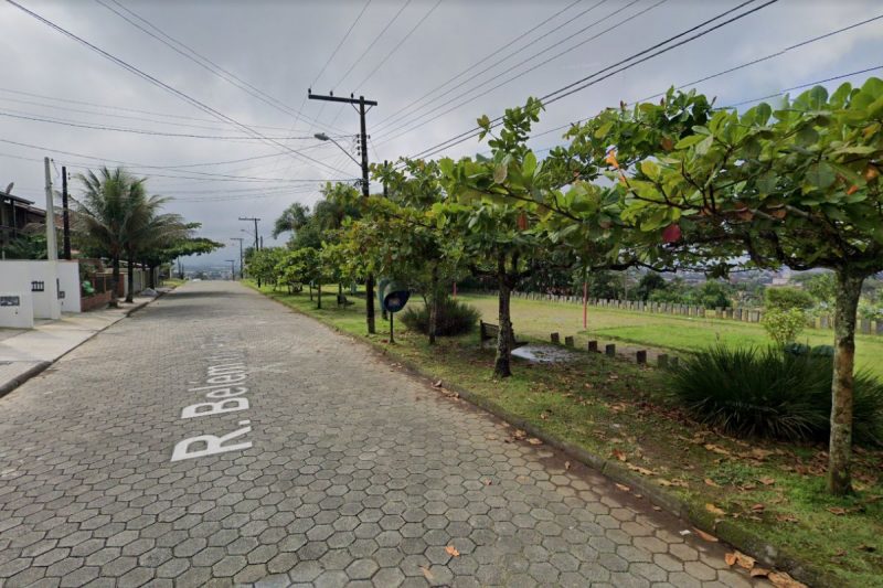 Homem foi baleado enquanto andava por rua do bairro Aventureiro – Foto: Google Earth/Reprodu&ccedil;&atilde;o