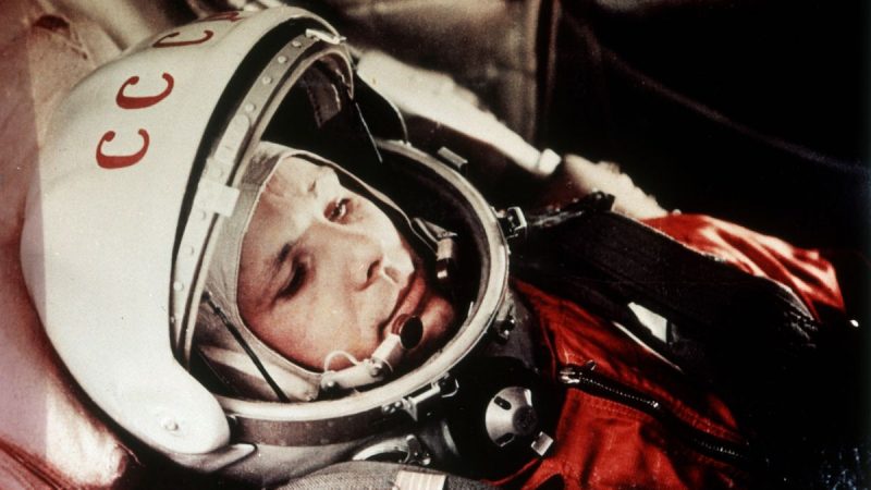 Yuri Gagarin, primeiro homem no espa&ccedil;o – Foto: Reprodu&ccedil;&atilde;o / GETTY IMAGES