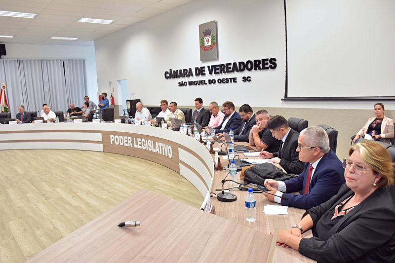 Decis&atilde;o teve 10 votos favor&aacute;veis e um contra. – Foto: C&acirc;mara de Vereadores de S&atilde;o Miguel do Oeste/Divulga&ccedil;&atilde;o/ND