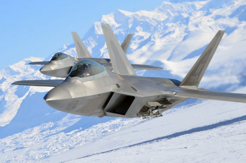 F-22 Raptor derrubou o objeto – Foto: Arquivo/ND