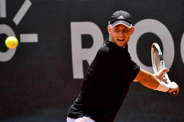 O austr&iacute;aco Dominic Thiem &eacute; um dos grandes nomes da edi&ccedil;&atilde;o 2023 do Rio Open de T&ecirc;nis – Foto: Fotojump