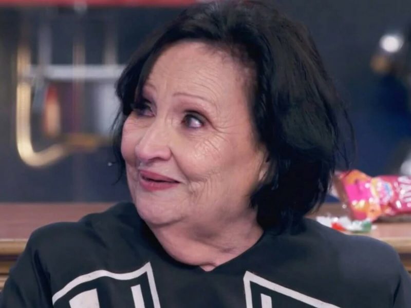 Mãe de Paulo Gustavo está namorando um Coroa misterioso