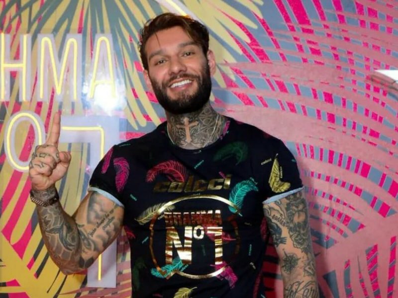 Lucas Lucco esteve em Chapecó nesta sexta 