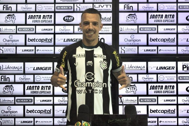 Andrey teve seu contrato rescindido com o Figueirense com baixo aproveitamento.&nbsp; – Foto: Patrick Floriani/FFC