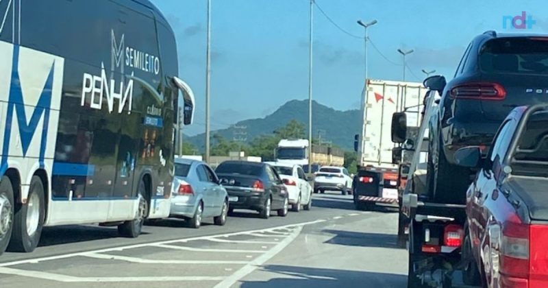 Tr&acirc;nsito intenso causa estranheza em moradores de Itaja&iacute; e regi&atilde;o – Foto: Juliana Senne/ND