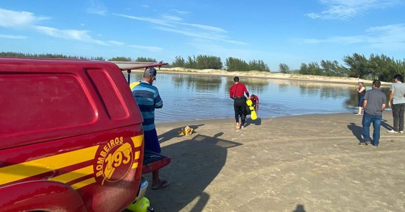 Corpo de homem que desapareceu na Barra do Torneiro, em Jaguaruna, &eacute; encontrado – Foto: Divulga&ccedil;&atilde;o/ND