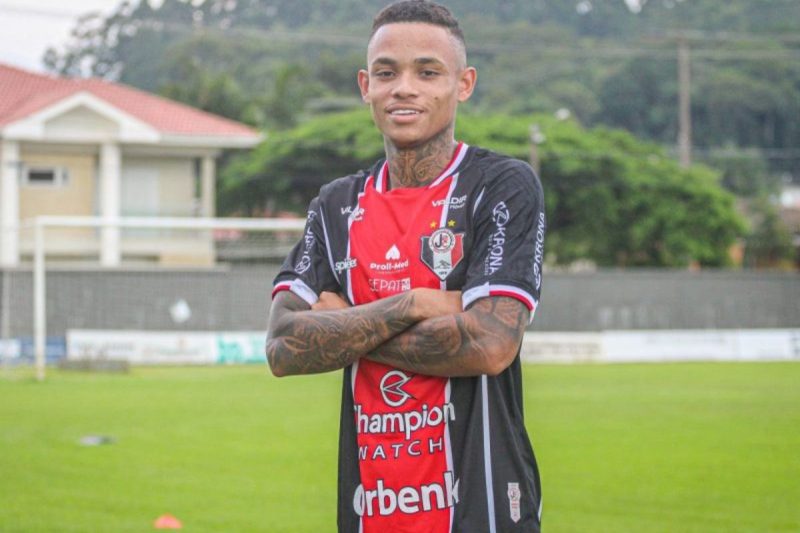 Allan chega por empr&eacute;stimo do Santos para refor&ccedil;ar o Tricolor no Catarinense – Foto: Gustavo Mej&iacute;a/JEC/Divulga&ccedil;&atilde;o/ND