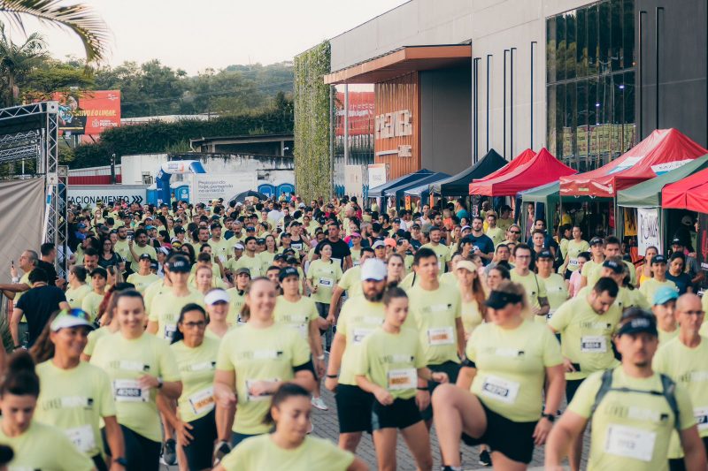 Antes da largada, o aquecimento. – Foto: Divulga&ccedil;&atilde;o/ND