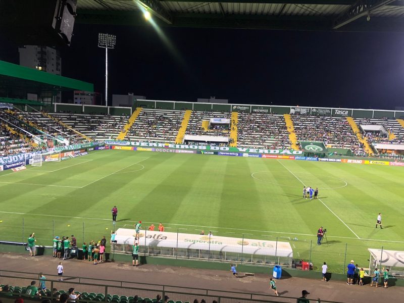 Chapecoense quer Arena Condá lotada contra o Barra