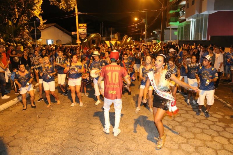 Esculhambloco promete agitar o esquenta para o Carnaval neste domingo (12) – Foto: Open Jurer&ecirc;/Diivulga&ccedil;&atilde;o