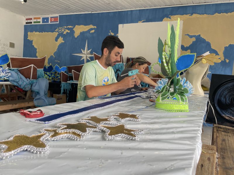 Bairro Pontal (S&atilde;o Pedro) se junta para os preparativos do Carnaval – Foto: Kassia Salles/ND