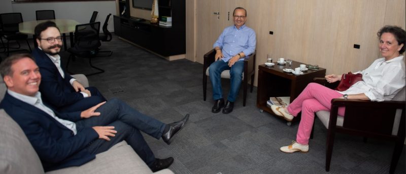 Della Rocca, l Nogueira, o governador Jorginho Mello e a produtora Eveline Orth – Foto: Divulga&ccedil;&atilde;o/ND