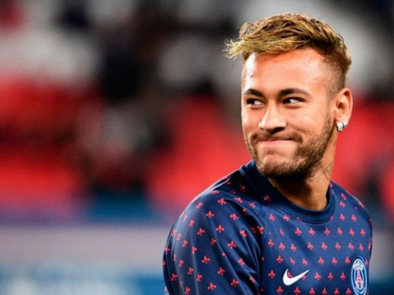 Neymar se transfere para o futebol árabe