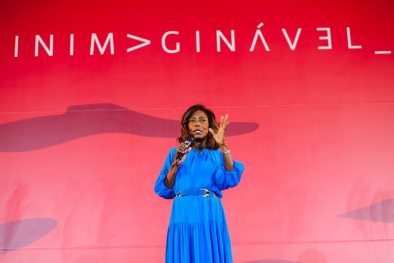 Gl&oacute;ria Maria palestrou em Conc&oacute;rdia – Foto: CDL Conc&oacute;rdia/Arquivo/ND