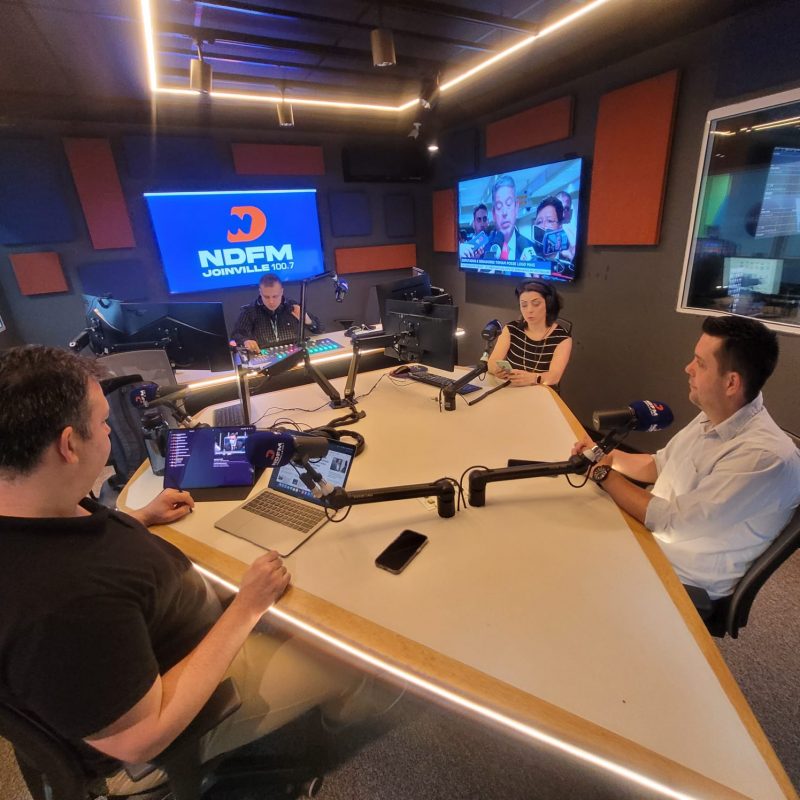 GIRO ND – Foto: Matheus Furlan, Sabrina Aguiar e o Presidente Diego Machado (PSDB)