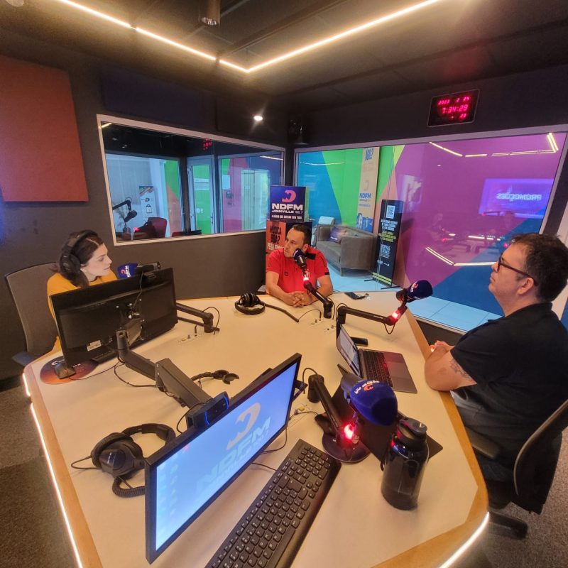 GIRO ND – Sabrina Aguiar, Matheus Furlan e o Presidente do Clube&nbsp; Darthanhan de Oliveira. FOTO: Produ&ccedil;&atilde;o NDFM