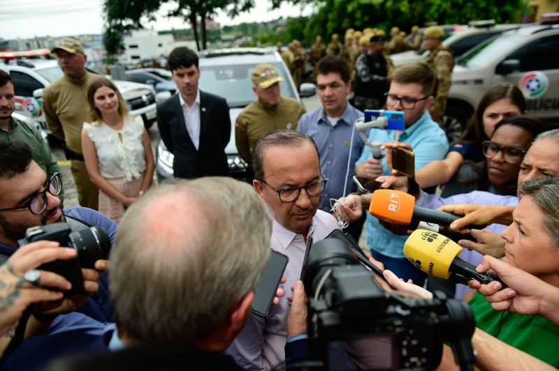 Governador Jorginho Mello em entrevista durante evento em Crici&uacute;ma – Foto: Divulga&ccedil;&atilde;o/ND