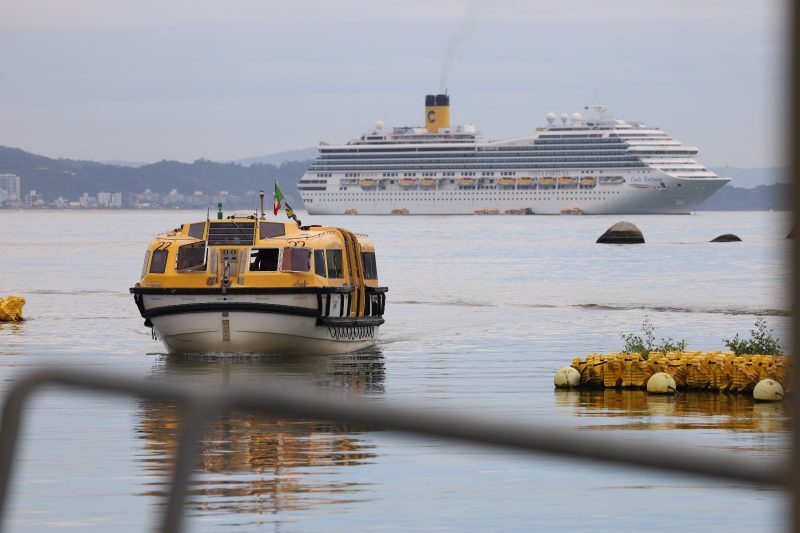Transatl&acirc;ntico chegou na cidade na manh&atilde; de segunda-feira (27) – Foto: Anderson Kuehne/PMBC/Reprodu&ccedil;&atilde;o/ND