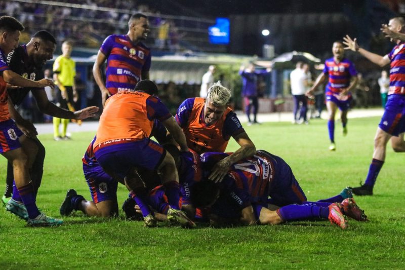 Marc&iacute;lio Dias eliminou a Chapecoense na Copa do Brasil – Foto: Arthur Miranda/CNMD/ND