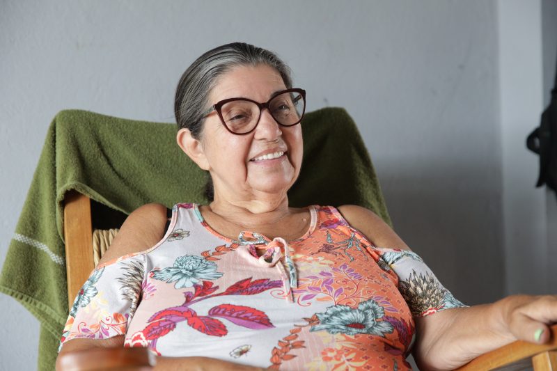 Marlene foi esposa de Charuto, fundador da Serrinha, e porta-bandeira da escola – Foto: Carlos Jr/ND