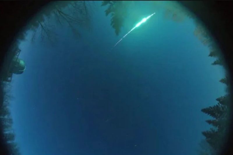 Meteoro explodiu no c&eacute;u e fragmentos ca&iacute;ram em cidade do Texas – Foto: Universidade de Alberta/Divulga&ccedil;&atilde;o/ND