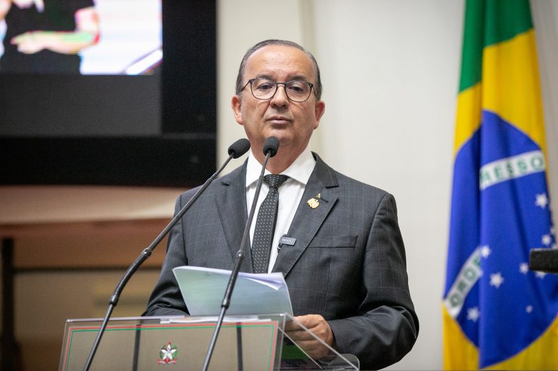 Governador Jorginho Mello deve nomear Edilson Massoco para a lideran&ccedil;a do govermo. Deputado Ivan Naatz garante que foi convidado – Foto: Ag&ecirc;ncia Alesc