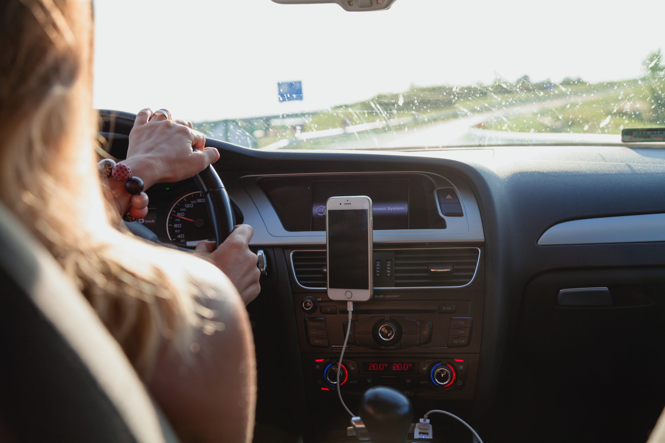 Áudios comprovam extorsão de motorista em corrida clandestina em  Florianópolis