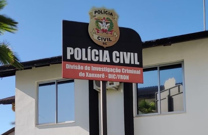 A Pol&iacute;cia Civil identificou a v&iacute;tima e instaurou um inqu&eacute;rito para apurar a causa da morte. A suspeita &eacute; de homic&iacute;dio causado por facadas. &mdash; Foto: Pol&iacute;cia Civil/Reprodu&ccedil;&atilde;o/ND