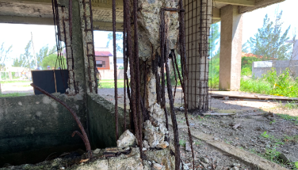 Pr&eacute;dio de cinco andares est&aacute; com a estrutura completamente comprometida – Foto: Assessoria/MPSC/Divulga&ccedil;&atilde;o/ND