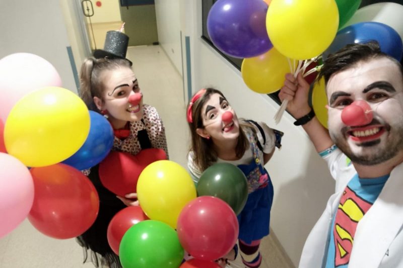 Grupo de agentes da alegria convida volunt&aacute;rios interessados para palestra de apresenta&ccedil;&atilde;o em mar&ccedil;o – Foto: Hospital Dona Helena/Divulga&ccedil;&atilde;o