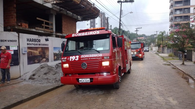 The accident happened on Thursday afternoon.  – Photo: Robson Oliveira/NDTV Joinville