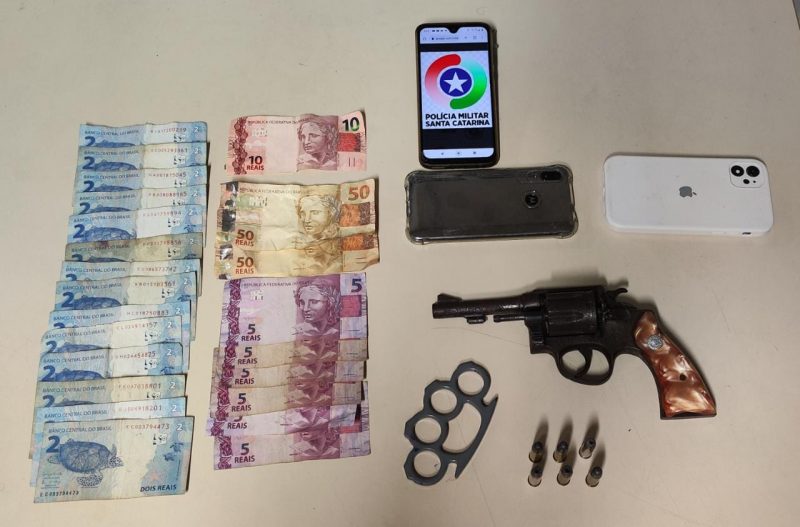 Roubo de carro aconteceu no bairro Canasvieiras – Foto: PMSC/Divulga&ccedil;&atilde;o/ND