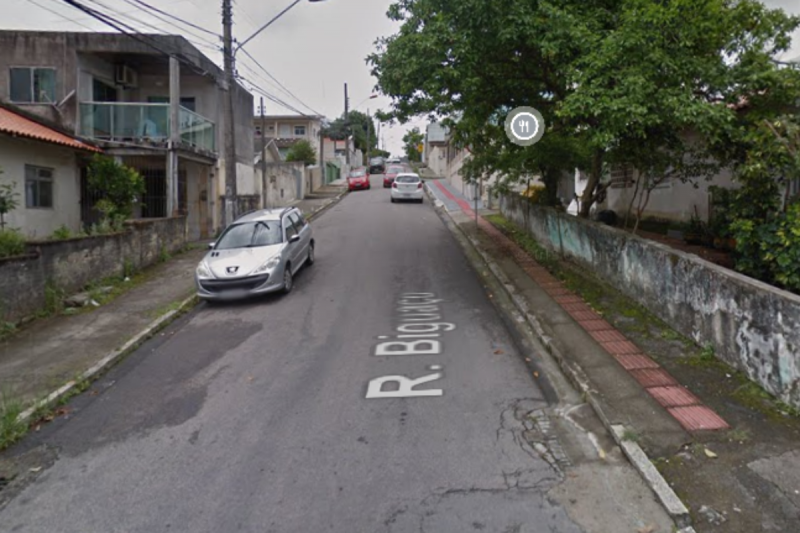 Segundo a v&iacute;tima, o assalto aconteceu quando ela acessava a rua Bigua&ccedil;u, em S&atilde;o Jos&eacute; – Foto: Google Maps/Reprodu&ccedil;&atilde;o/ND