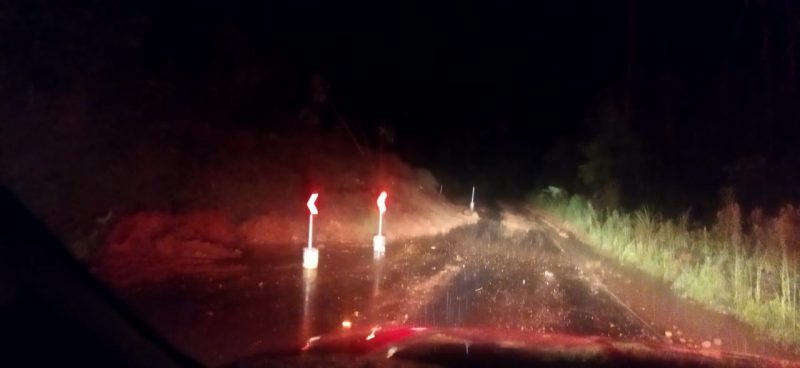 Deslizamento interdita trecho na SC-370 – Foto: PMRv/Divulga&ccedil;&atilde;o/ND