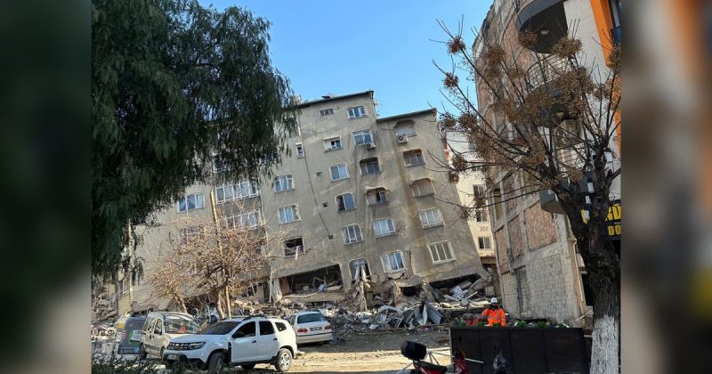 ‘Continue orando por n&oacute;s’, catarinense faz parte de grupo de volunt&aacute;rios na Turquia – Foto: Arquivo pessoal/David Santos