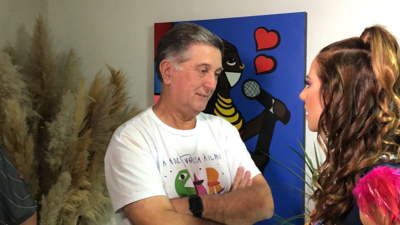 Top&aacute;zio exaltou a for&ccedil;a do Carnaval em Florian&oacute;polis. “Agora, p&oacute;s-pandemia, esper&aacute;vamos um evento grande. E veio com muita for&ccedil;a, muita gente de fora. Temos festa nos bairros, no Centro… Festa para todo mundo”, disse ele – Foto: Luiz Fernando Dresch/ND