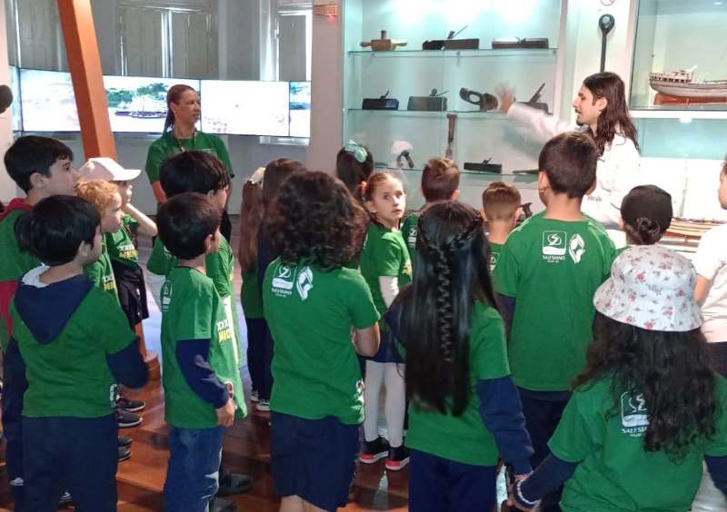 J&aacute; no Hall de entrada os visitantes recebem uma contextualiza&ccedil;&atilde;o hist&oacute;rica e pol&iacute;tica de Itaja&iacute; – Foto: Arquivo Museu/Reprodu&ccedil;&atilde;o