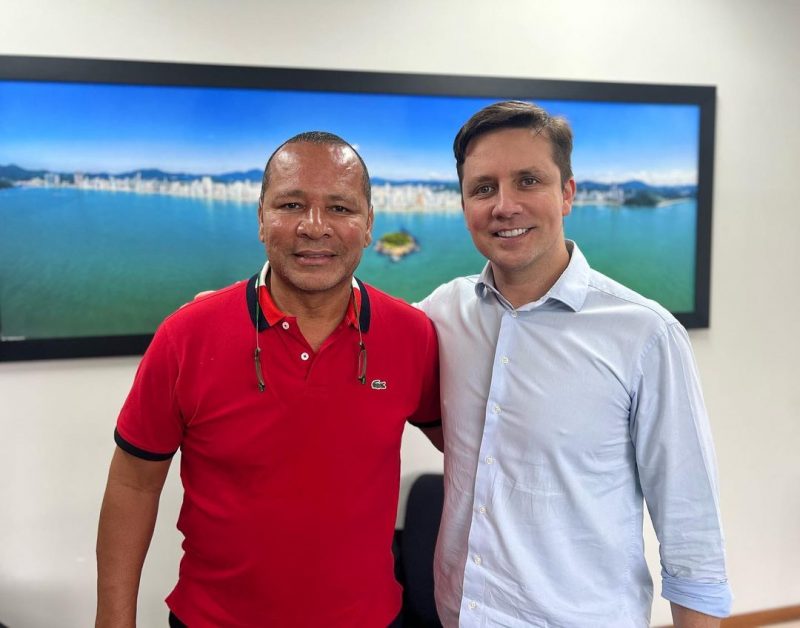 Neymar pai fez visita a Balne&aacute;rio Cambori&uacute; nesta ter&ccedil;a-feira (28) – Foto: Prefeitura de Balne&aacute;rio Cambori&uacute;/Reprodu&ccedil;&atilde;o/ND