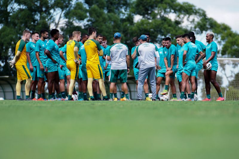 Chapecoense briga por primeiras coloca&ccedil;&otilde;es no estadual – Foto: Tiago Meneghini/ACF/ND