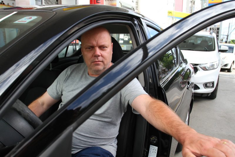 Andr&eacute; tamb&eacute;m n&atilde;o gostou do aumento nos combust&iacute;veis – Foto: Cristiano Estrela/Especial para o ND