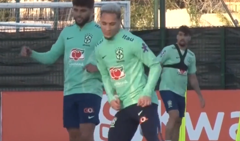 Antony em a&ccedil;&atilde;o na Sele&ccedil;&atilde;o – Foto: Twitter