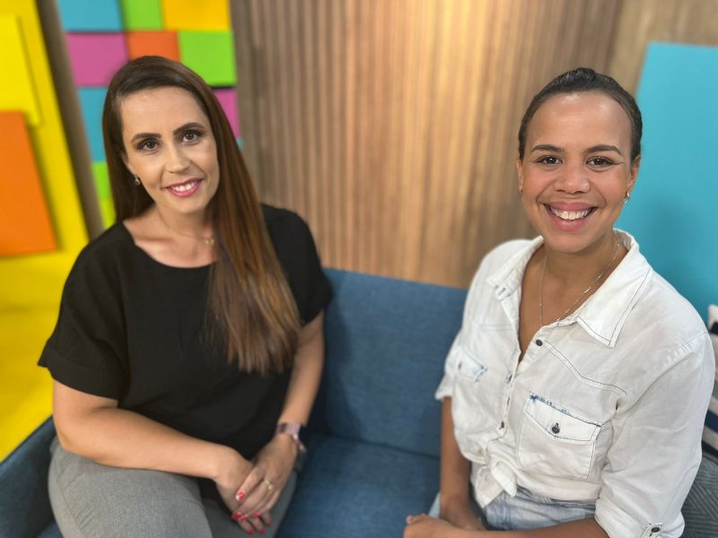 Karina Koppe e Luciana Barros comandam a live desta quarta-feira (8) – Foto: Divulga&ccedil;&atilde;o/ND