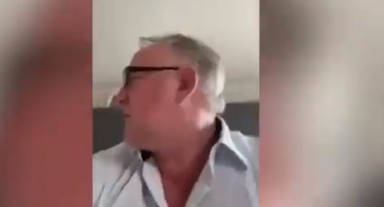 Andreas Brehme n&atilde;o percebeu a esposa – Foto: Twitter