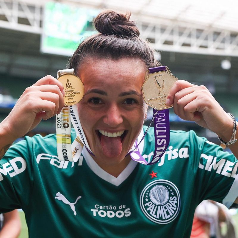 Em 2022, Camilinha conquistou a Libertadores e o Paulista com o Palmeiras – Foto: Reprodu&ccedil;&atilde;o/Instagram