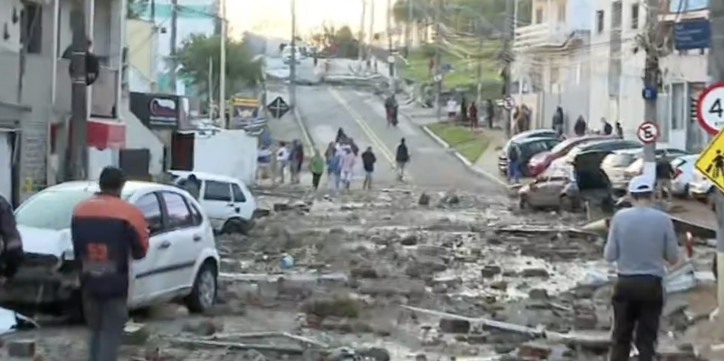 Reservat&oacute;rio tinha capacidade de 8 milh&otilde;es de litros de &aacute;gua – Foto: NDTV/Reprodu&ccedil;&atilde;o/ND