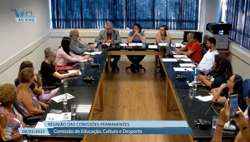 Comiss&atilde;o de Educa&ccedil;&atilde;o da C&acirc;mara de Florian&oacute;polis fez reuni&atilde;o nesta quarta-feira (8) – Foto: Reprodu&ccedil;&atilde;o/NDTV