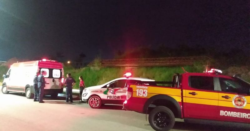 Beb&ecirc; morreu no local do acidente, antes da chegada do socorro – Foto: Corpo de Bombeiros/Reprodu&ccedil;&atilde;o