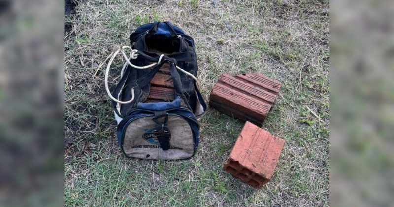 Corpo que apareceu amarrado a tijolos em rio &eacute; de suspeito por desaparecimento de mulher em SC&nbsp;– Foto: CBMSC/Divulga&ccedil;&atilde;o/ND